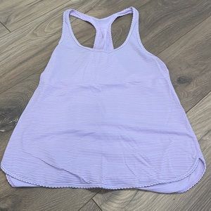 Lululemon tank size 6